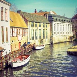 Meet your Posher, Lori